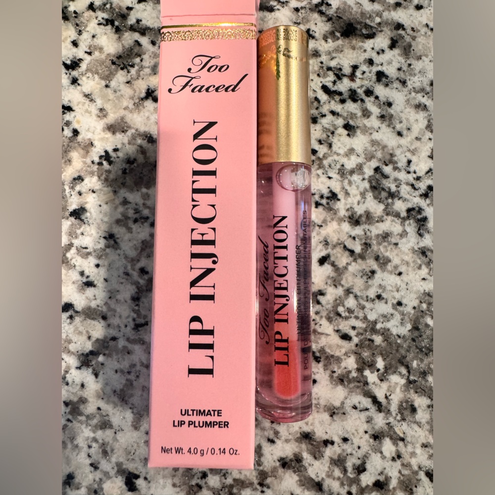 NIB Too Faced Lip Injection Plumping Lip Gloss!